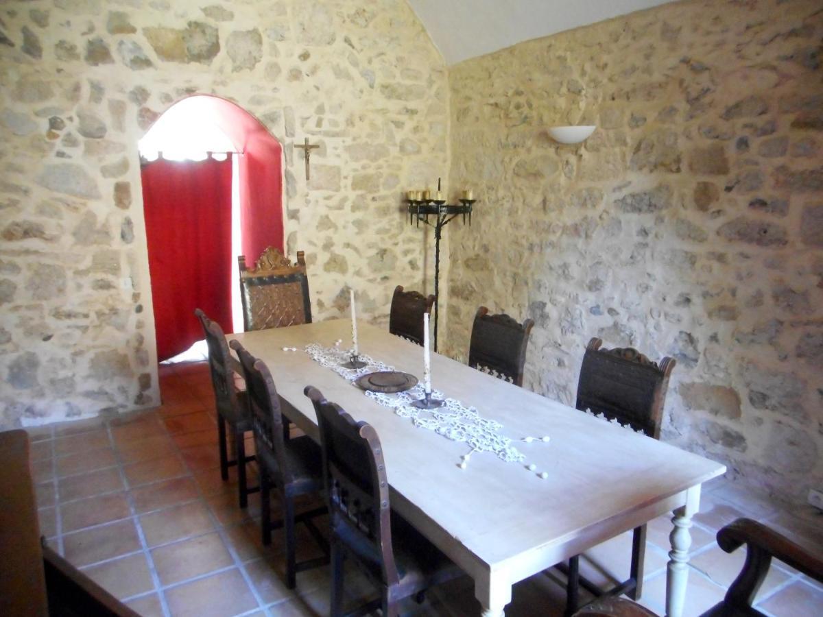 Logis De La Meschaussee, Dans Donjon Du Xie Siecle Canet  Exterior foto